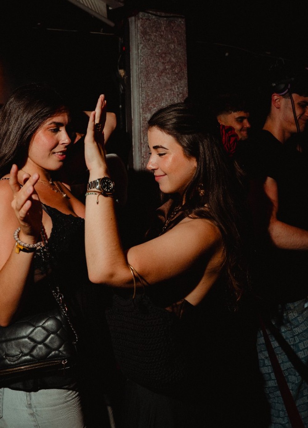 Night atmosphere on the Quartier Barcelona dancefloor